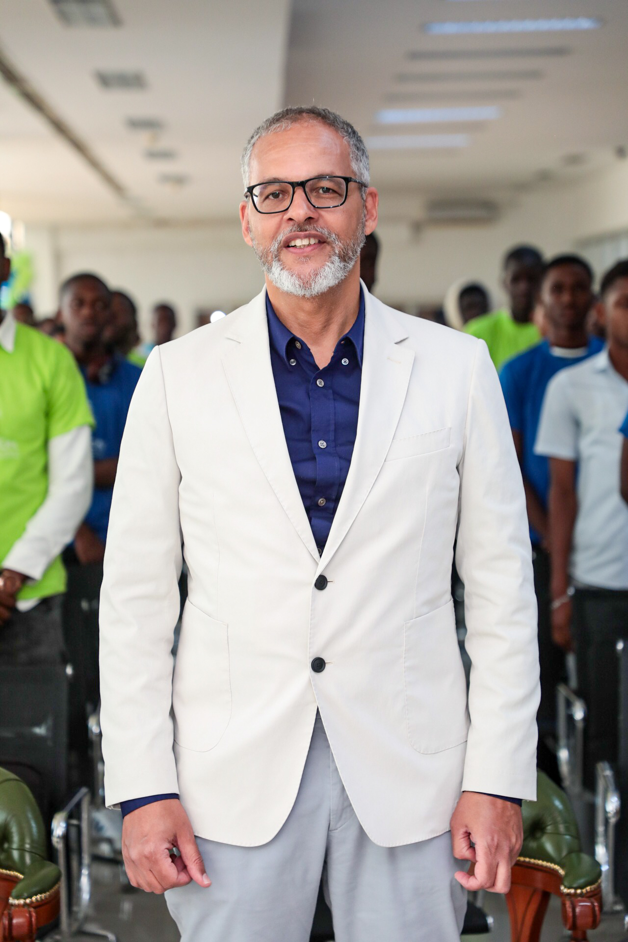 director, Alexandre Carreira